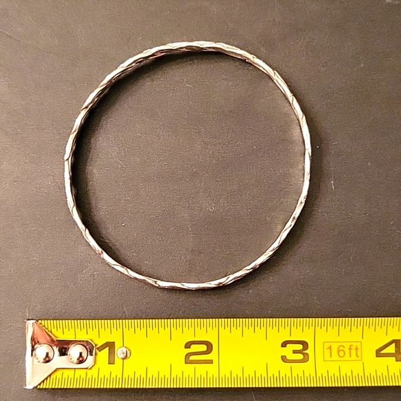 Vintage Silver Bangle, Braid Pattern - Picture 10 of 13